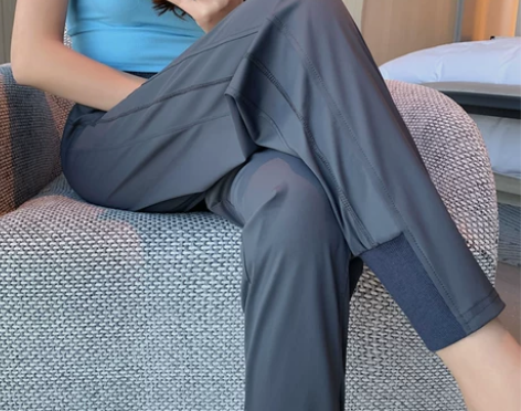 冰丝裤子女夏季薄款运动裤宽松束脚哈伦裤九分...