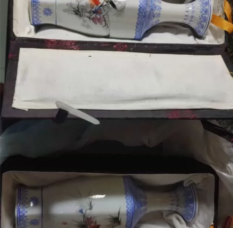 景德镇手绘薄胎花瓶，全品无磕碰，高约18公...