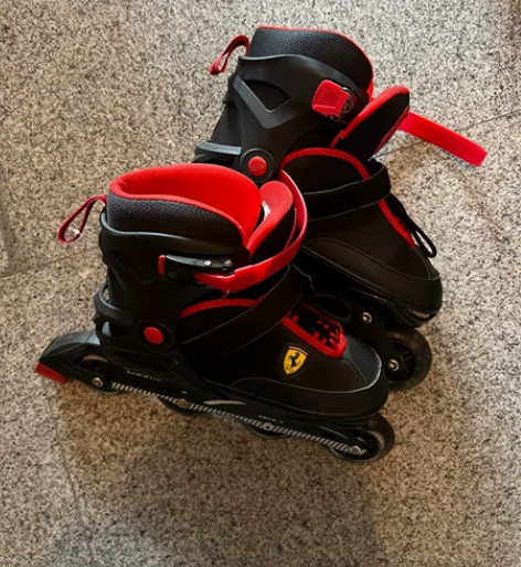 法拉利溜冰鞋，中大童旱冰鞋专业可调初学者 ...