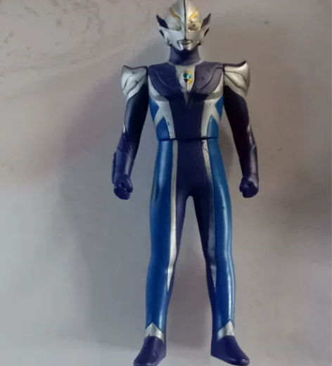 日版希卡利奥特曼软胶14cm万代正版 85...