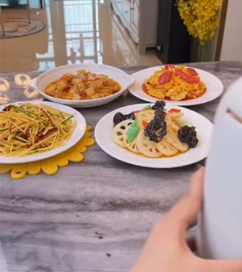最后3台！全新Chigo/志高 美菱电饭煲...