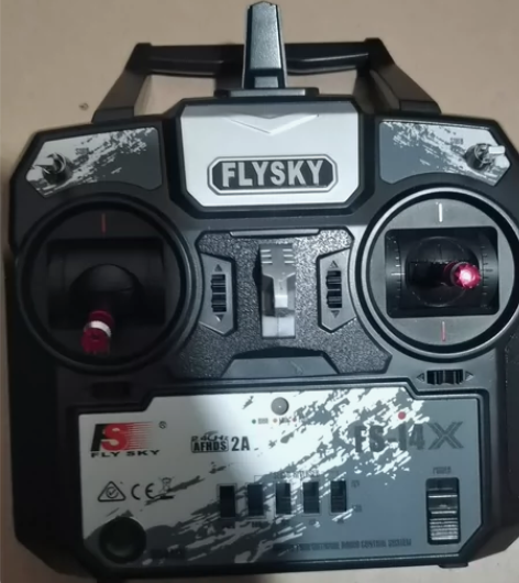 新手入门时买的遥控器，现在进阶涵道因为通道...