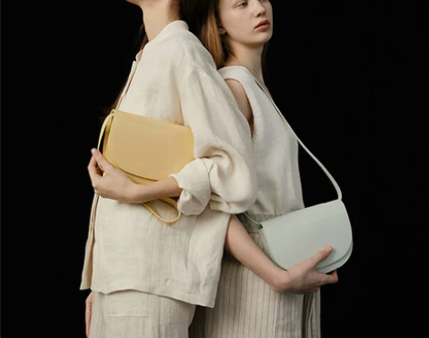 秋冬潮牌小众设计单肩斜挎马鞍多用包包女20...