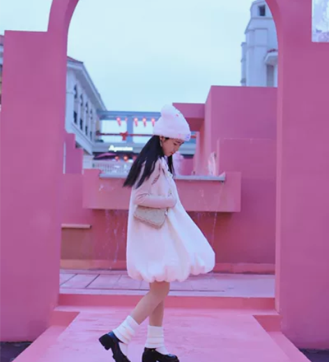 拍照好好看的花苞背心裙 穿过一次，拍写真很...