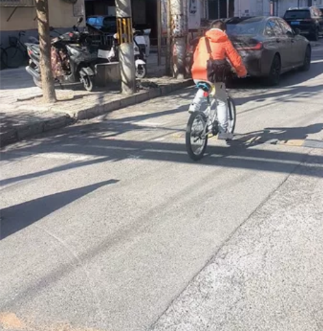 迪卡侬儿童自行车20寸，仅限自提！仅限自提...