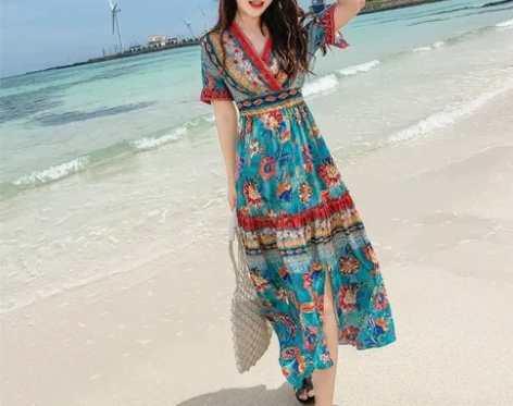 海边度假连衣裙女夏季超仙气质波西米亚民族风...