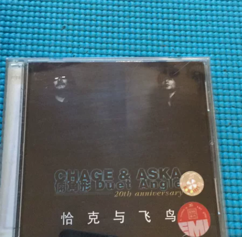 日本组合引进版，恰克与飞鸟-俩角形，双CD...