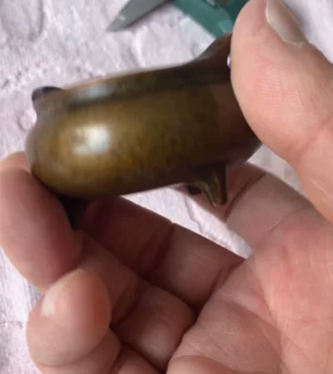 民国老香炉 感兴趣的话点“我想要”和我私聊...