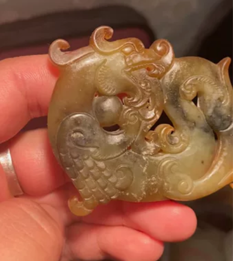 玉雕，柜子里翻出来的，不知道是什么。给懂行...