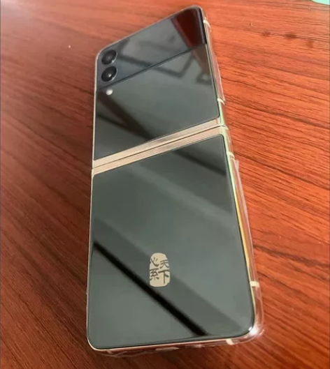 老板手机 三星折叠屏w23黑壳金边8?25...