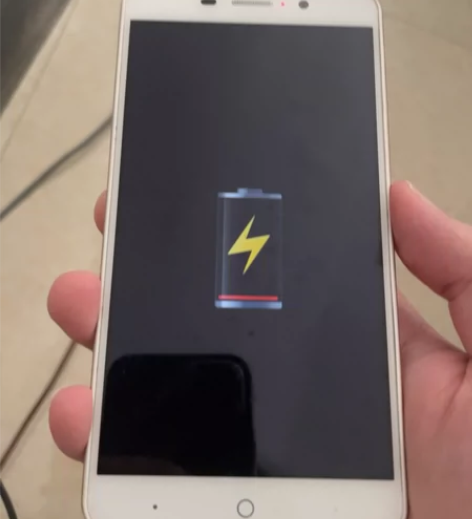 中兴A602全网通4G指纹解锁2+16G内...