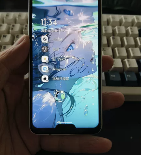 ?夏普r2c 白色小屏手机 已改内存10+...