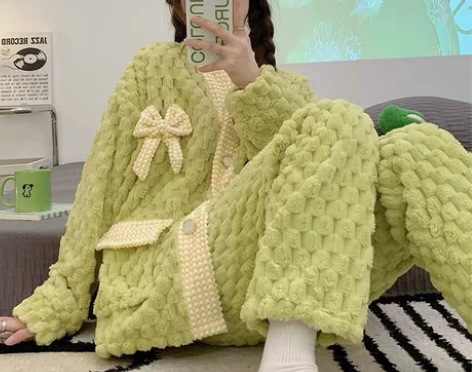 珊瑚绒睡衣女秋冬季蝴蝶结甜美加绒加厚法兰绒...
