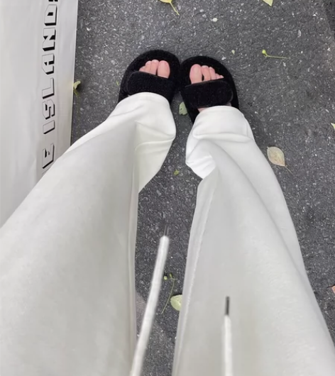 白色雪尼尔阔腿裤女春秋季垂感加绒宽松灯芯绒...