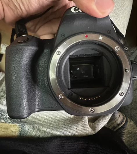 9新 佳能200d一代+18-55 快门2...