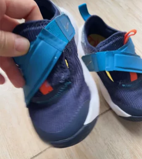 Nike耐克小飞碟系列儿童运动鞋学步鞋休闲...