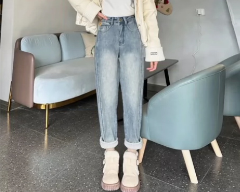 高腰加绒哈伦牛仔裤女冬款宽松直筒小个子软裤...