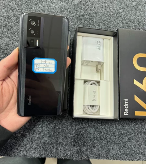 红米k60 16加256g，高通骁龙8+处...