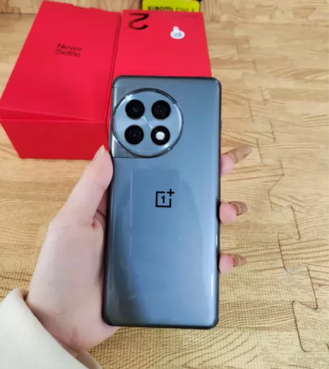 一加ace2pro 24+1tb内存 99...