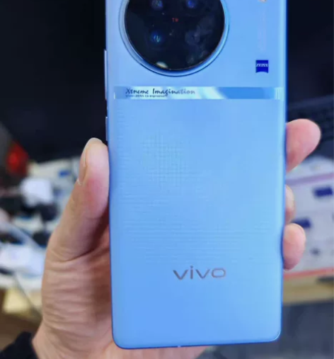 自用vivoX90  12+256  保修...