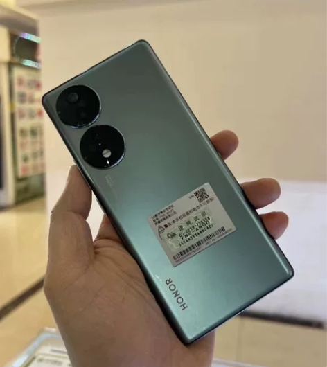 荣耀70 256g 当备用机合适 感兴趣的...