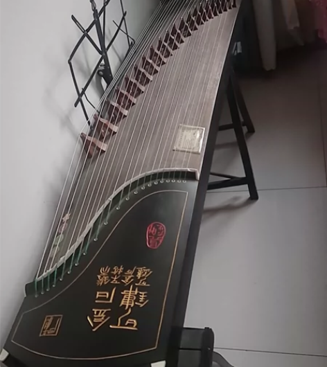 闲置古筝九成新 感兴趣的话点“我想要”和我...