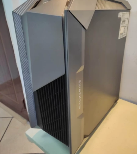 机械师 未来战舰2 gtx1660 s 品...