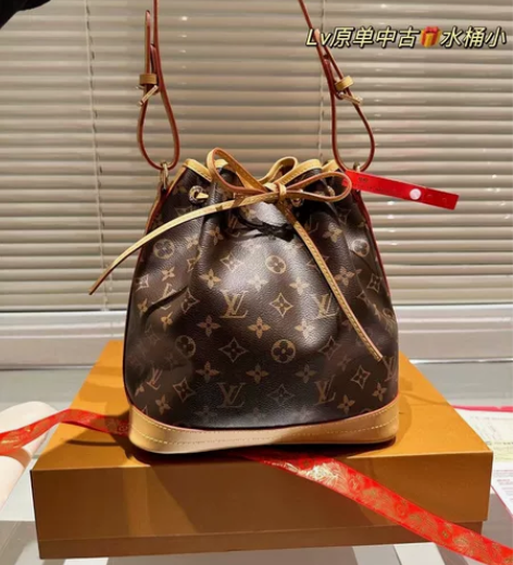 小号 配折叠礼盒size：25.27Lv ...