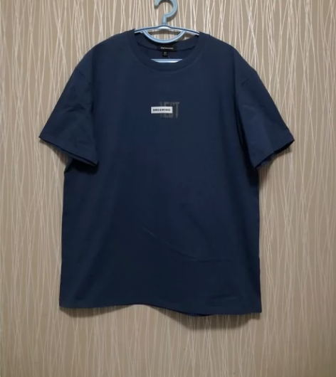 真维斯品牌，T恤，3xl码， 深蓝色印花，...