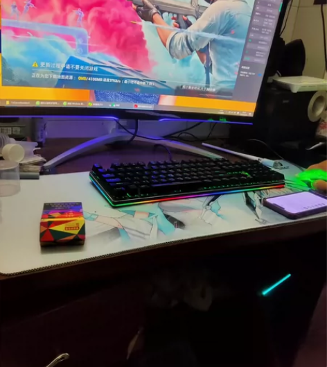 外星人台式电脑 出售一台电脑，外星人的R8...