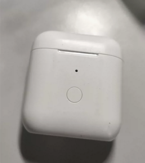 qcy t8 35包邮自用 微小瑕疵