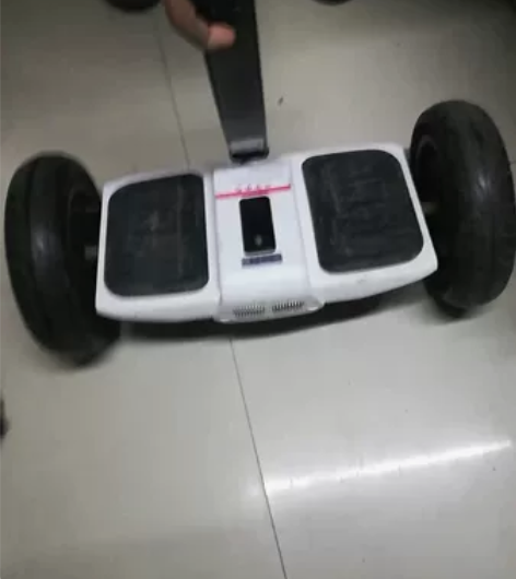 森旅电动平衡车36v 买的二手，买来不会玩...