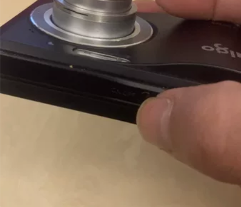 爱国者V200，屏坏，镜头动，122920...