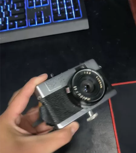 Seagull 胶片机 成色一般，不包好坏...