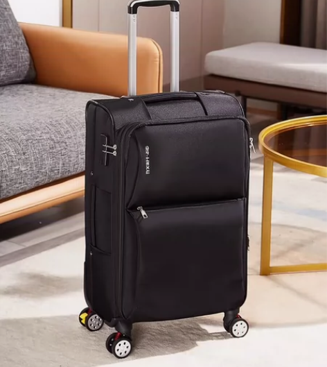 24寸的箱子有1个，特价50一个自提 22...