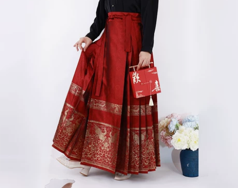 马面裙明制汉服比翼双飞原创彩金织银新中式套...