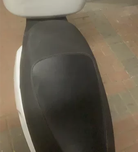 小牛m+ m1 空车 9成新 青剑湖附近自...