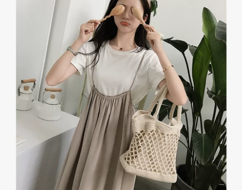 春夏季新款韩版小清新显瘦背带裙女 感兴趣的...