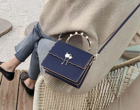 小包真皮女包包潮斜挎秋冬单肩包时尚手提小方...