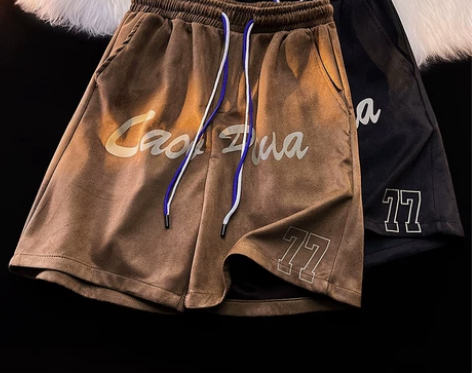 麂皮绒短裤男港风复古潮牌直筒篮球运动裤子夏...