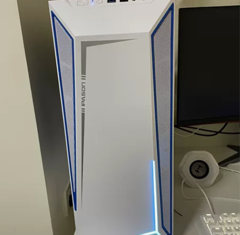 出台闲置12代i5攀升探险家?屏幕AOC ...