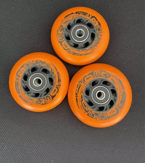 全新瘾轮92aA刹车轮轮滑鞋轮子溜冰鞋旱冰...