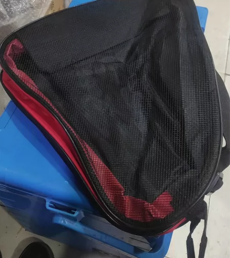 轮滑鞋专用包大学生成年溜冰速滑收纳包三层加...