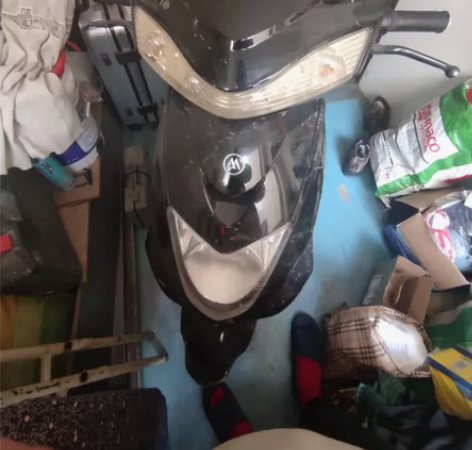 家用电动艾玛摩托车  四年车龄  没跑过外...