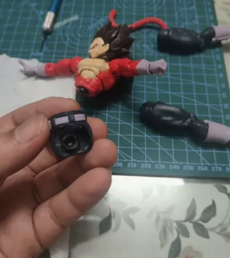 龙珠shf等玩具修复，超4贝吉塔shf，超...