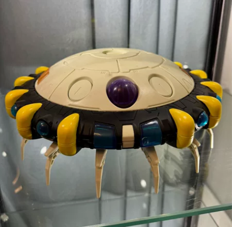 正版 万代 眼镜厂  弗利萨军团飞船  太...