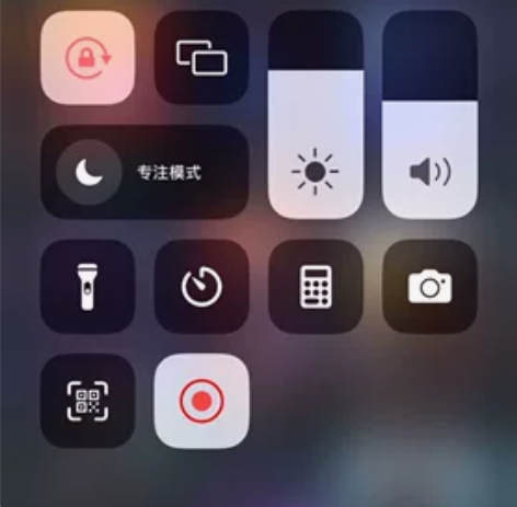 出一个自己一手英雄联盟LOL账号，七百来级...