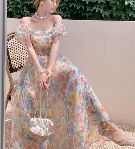 茶歇法式海边度假一字肩碎花吊带连衣裙仙女夏...
