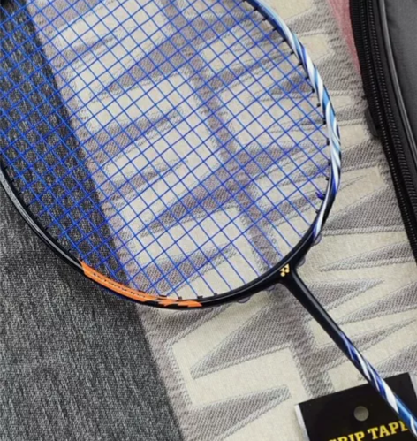 个人闲置 原价一千多 尤尼克斯天斧100Z...