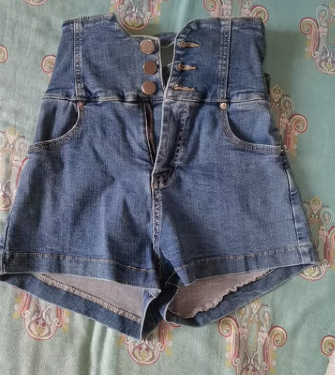 夏季短牛仔裤（女）s 实物拍摄 全新，买回...